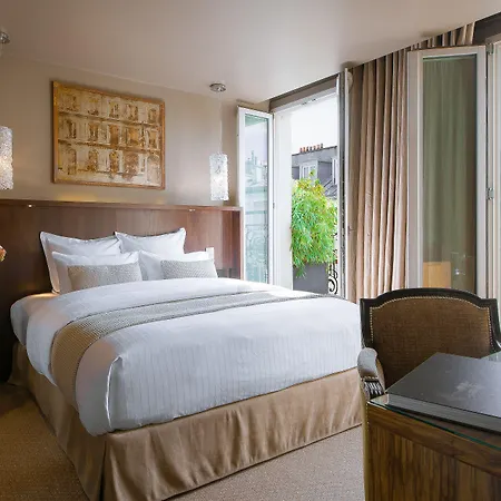 B Montmartre Hotel Parigi