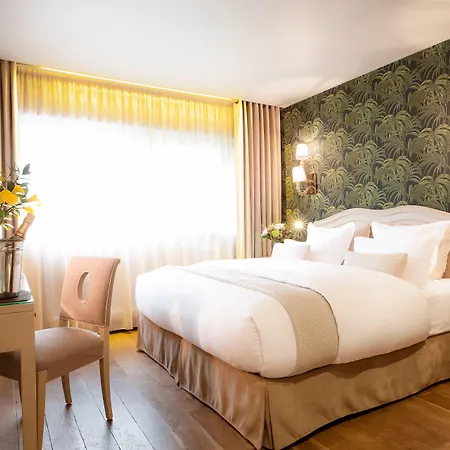 B Montmartre Hotel Parigi