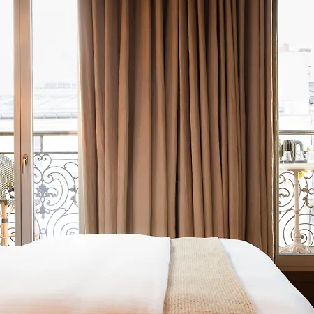 Hotel B Montmartre 4*