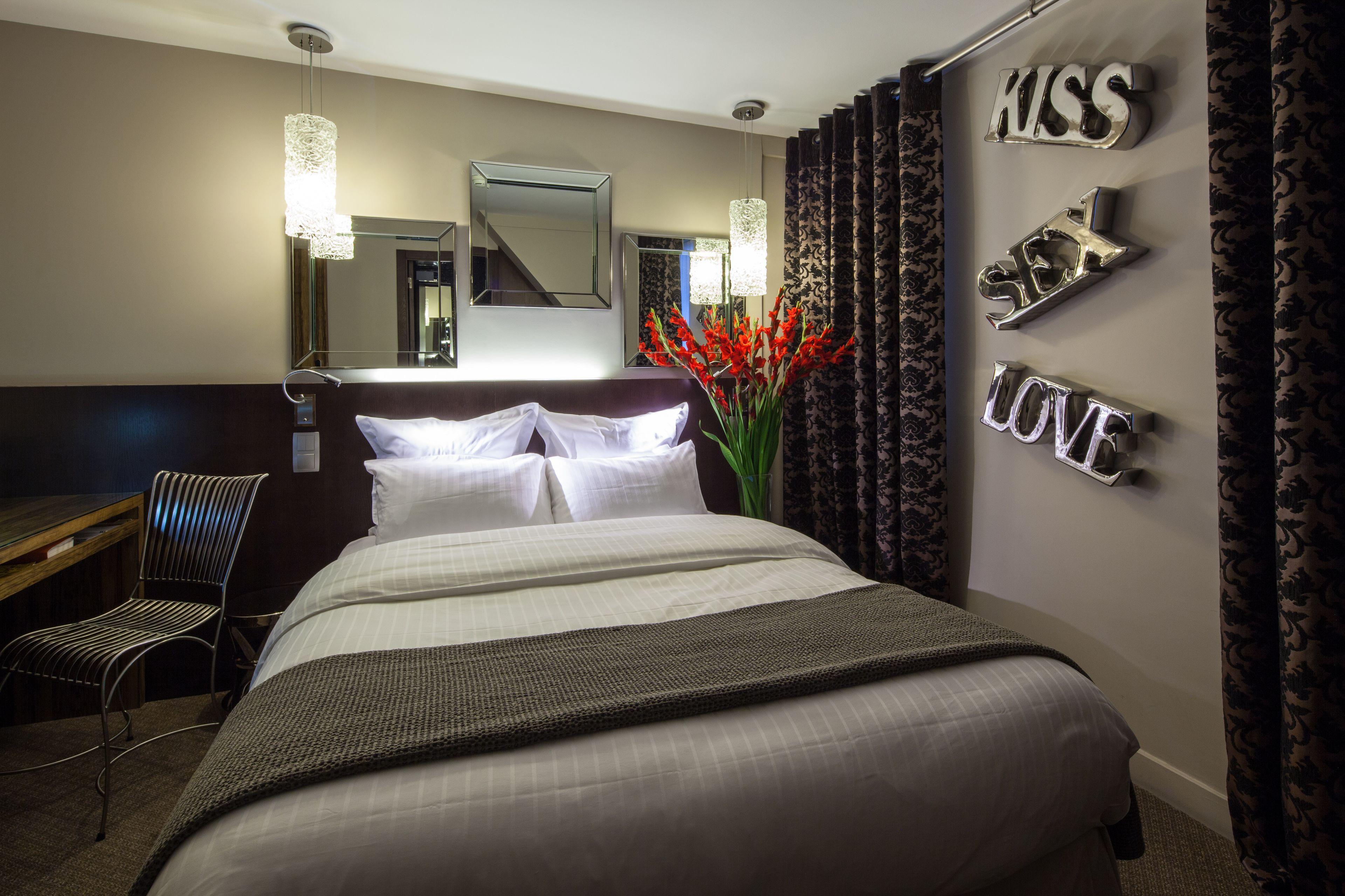 Hotel B Montmartre 4*