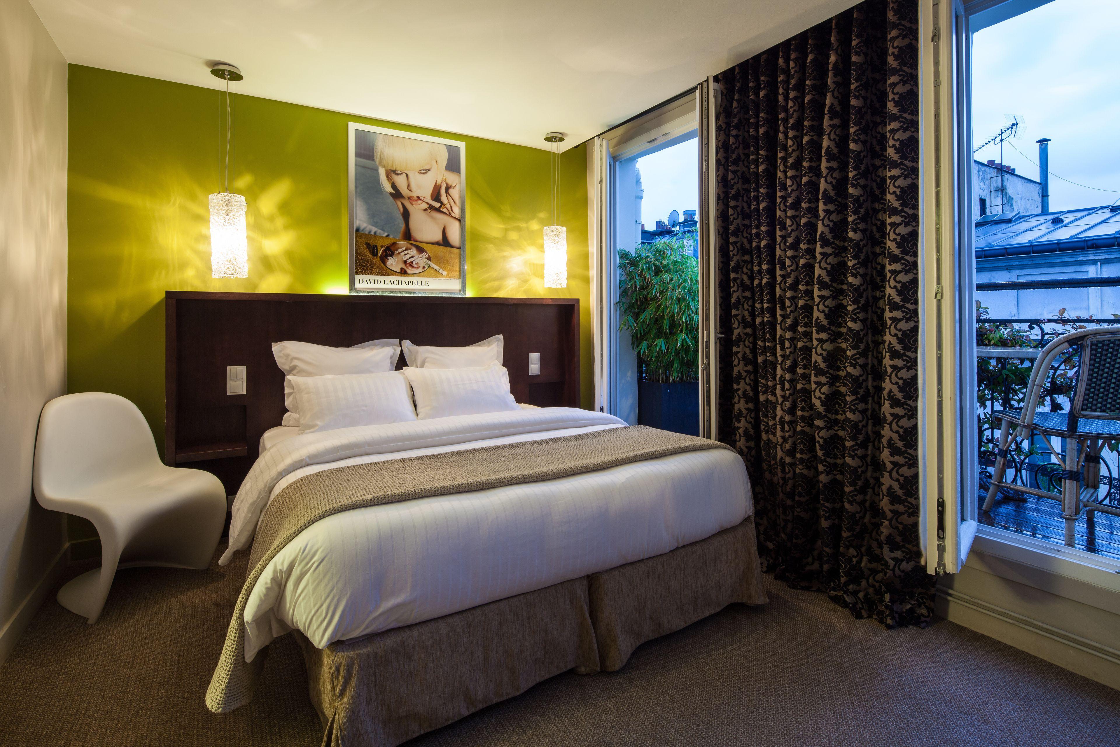 Hotel B Montmartre 4*